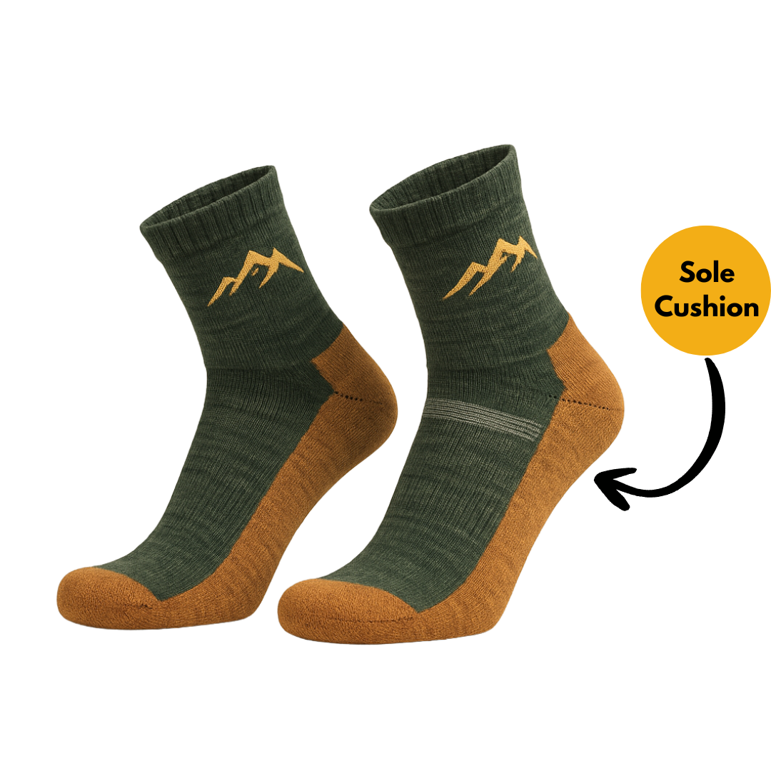 Polku 68 - Alpaca socks, cushion
